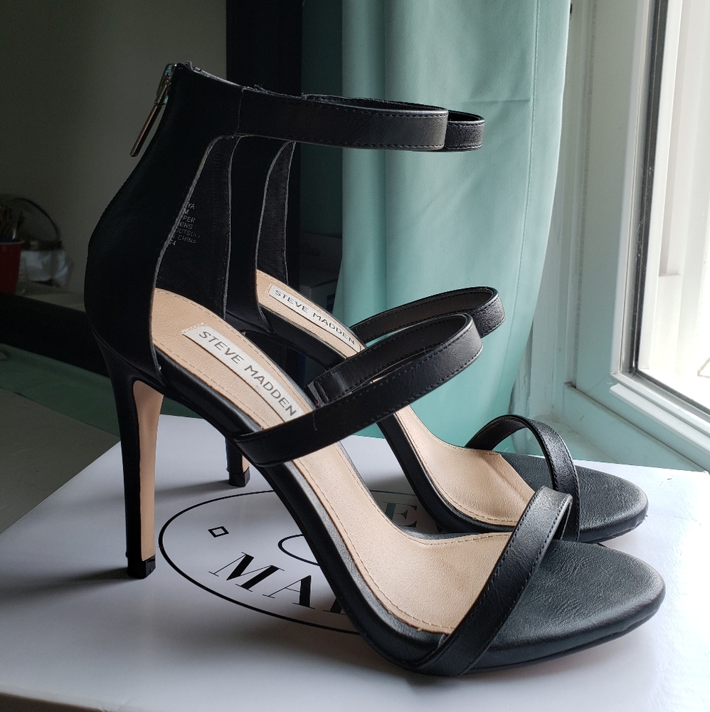 Black steve madden heels